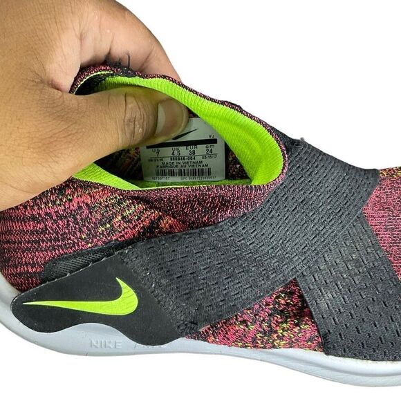 Womens Nike Free RN Motion Flyknit 2017 Size 7 Athletic Training Shoes - Picture 4 of 9